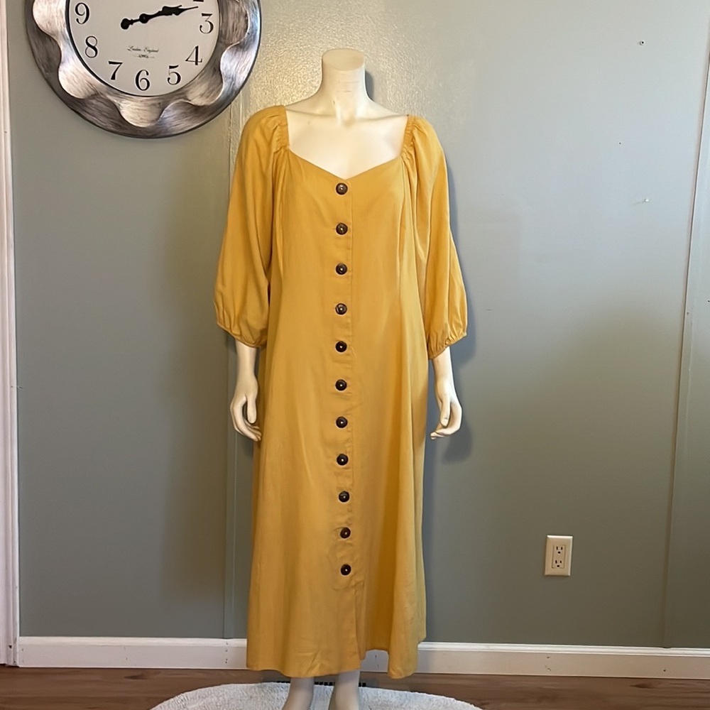 EST. 1946. Maxi dress